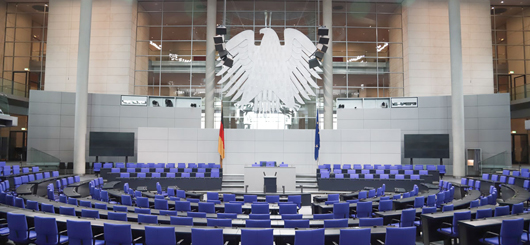 Blick in den Plenarsaal des Deutschen Bundestags
